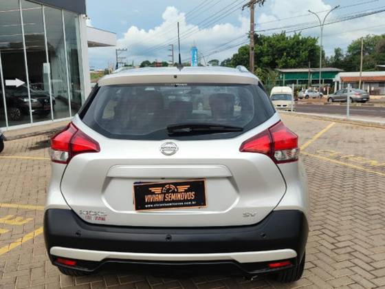 NISSAN KICKS 1.6 16V FLEXSTART SV 4P XTRONIC NISSAN KICKS 1.6 16V FLEXSTART SV 4P XTRONIC